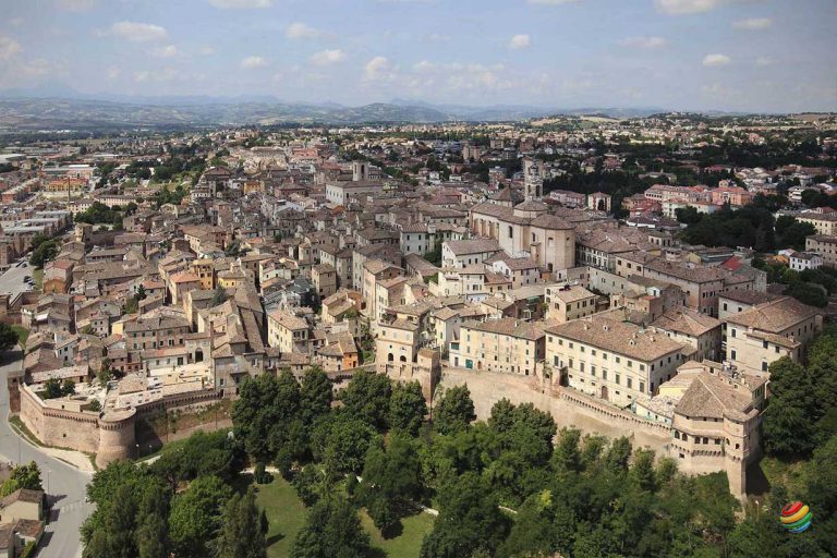 Jesi – Patria del Verdicchio – Città Esemplare UNESCO