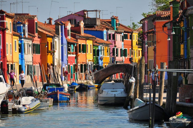 Burano pizzi e merletti – Laguna di Venezia