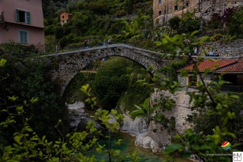Rocchetta nervina