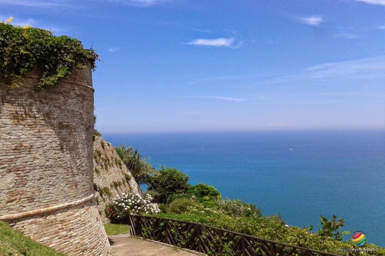 Fiorenzuola di Focara – Parco del Monte San Bartolo – Marche