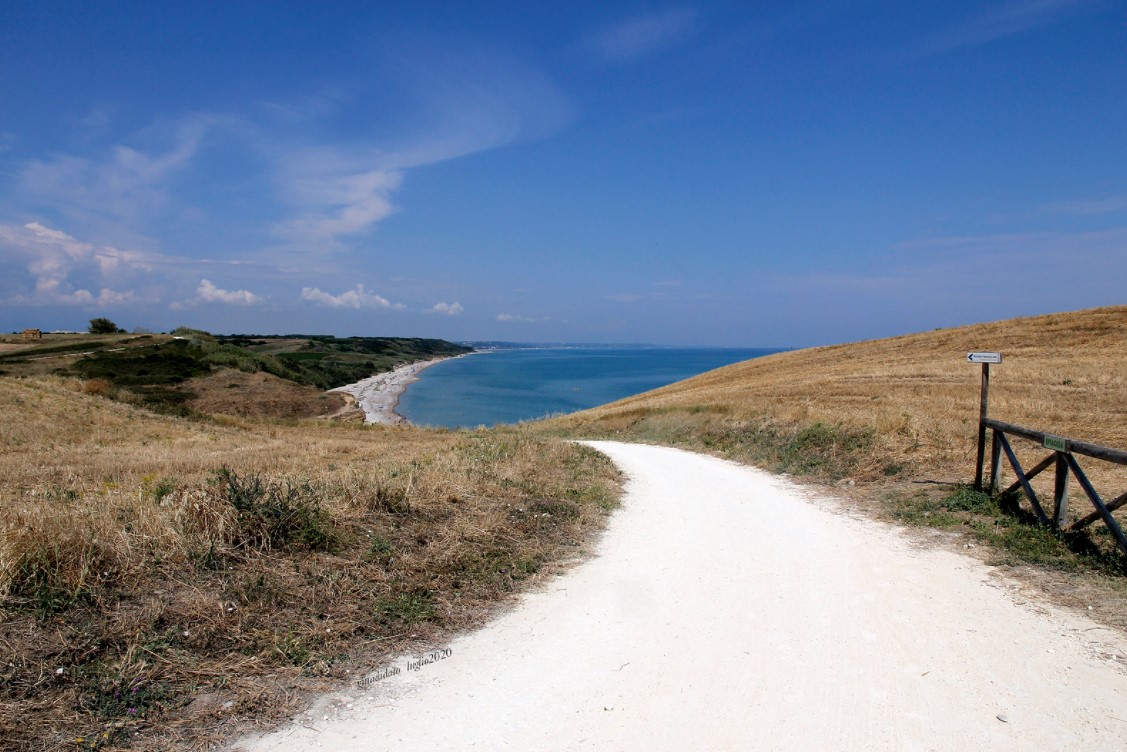 Punta Aderci :la Scozia d' Abruzzo- Riserva Naturale ~ Italy Travel Web